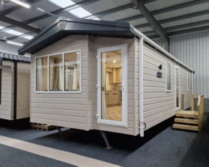 Casa móvil T2 Tachoer Mobilada – Conforto e Estilo em Cada Detalhe