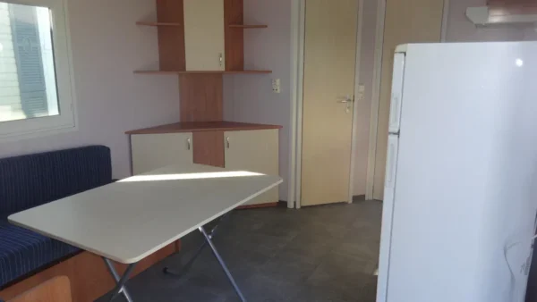 Casa Móvil de 23,4 m² Ideal para Parcelas Estrechas - Imagen 6