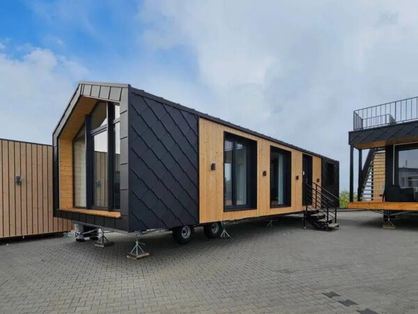 Casa contenedor JB Luz de Luna con 4 dormitorios y 56,8 m².